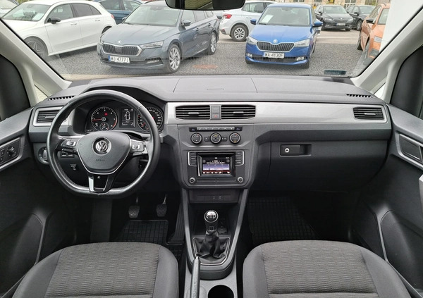 Volkswagen Caddy cena 94900 przebieg: 104137, rok produkcji 2019 z Gniezno małe 154